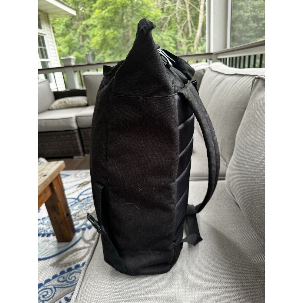 Adidas Original Zip Top Backpack In black - Picture 3 of 10